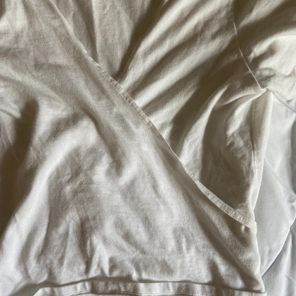 Brandy Melville White Criss-Cross Wrap Crop Top - Picture 3 of 6